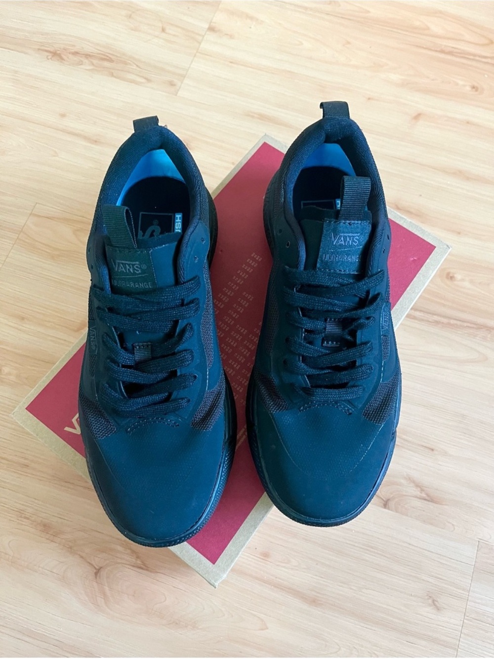 Vans Mte Ultrarange Exo Black Shoes Women 8.0 US - Picture 6 of 9